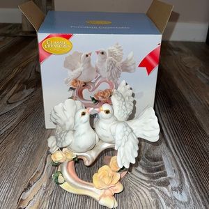 Porcelain collectable doves with heart